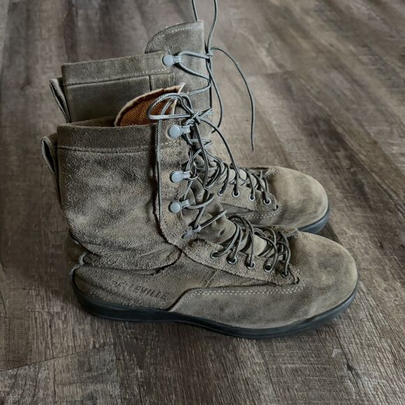 Belleville Gore-Tex 675ST Steel Toe Cold Weather Combat Boots - Picture 1 of 8